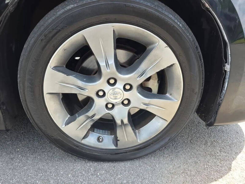 2014 Toyota Sienna SE 8-Passenger