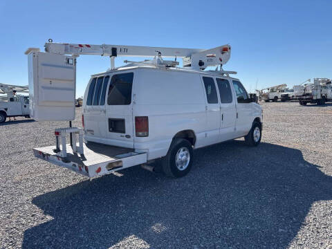 2010 Ford E-Series E-350 SD