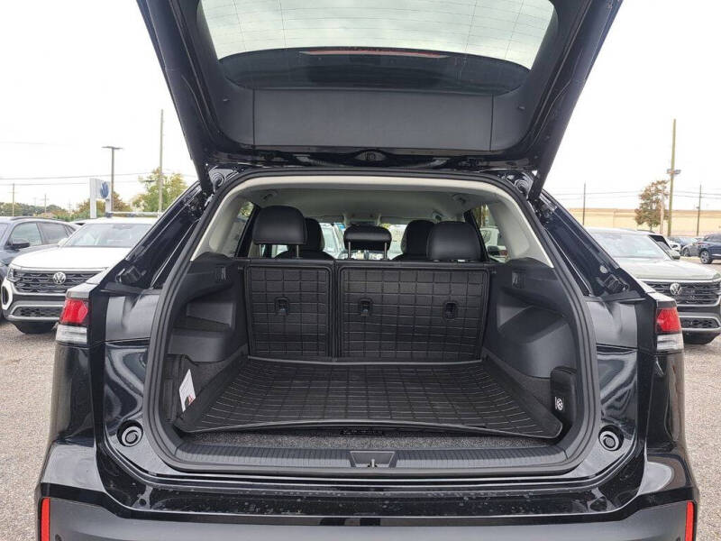 2026 Volkswagen Tiguan SE 4Motion