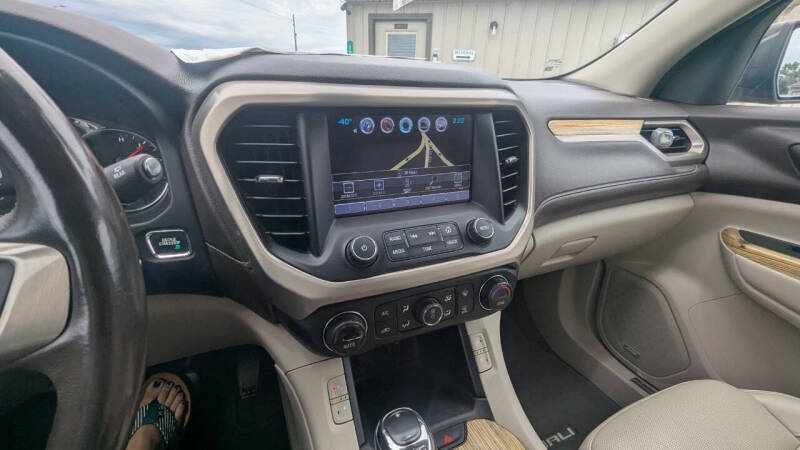 2019 GMC Acadia Denali