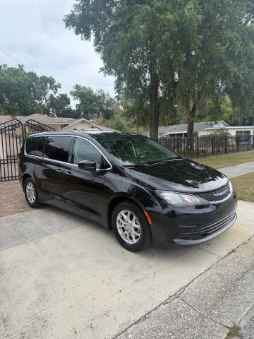 2018 Chrysler Pacifica LX