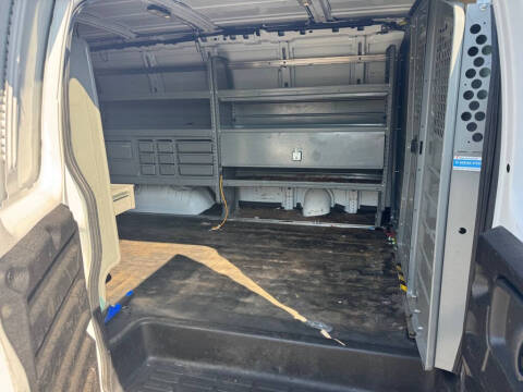2021 Chevrolet Express 2500