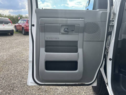 2011 Ford E-Series E-150