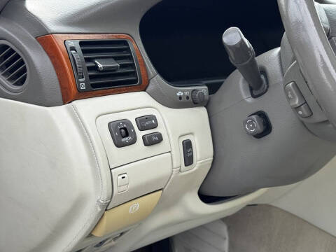 2005 Lexus LS 430