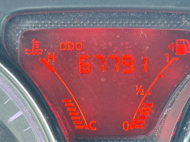 2013 Nissan Versa 1.6 SV