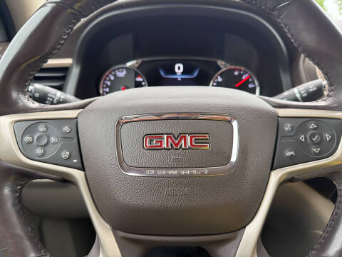 2018 GMC Acadia Denali