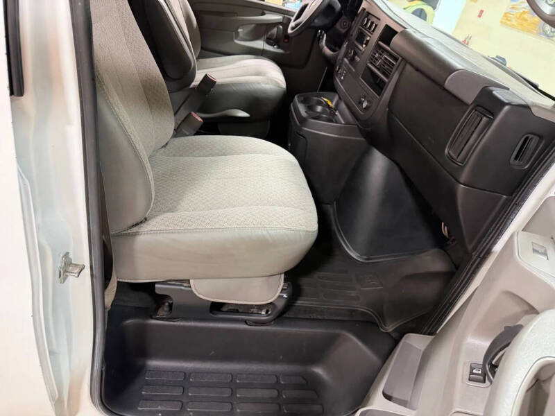 2012 Chevrolet Express LT 3500