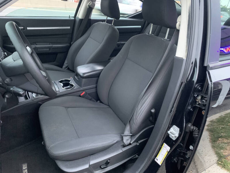 2009 Dodge Charger SXT