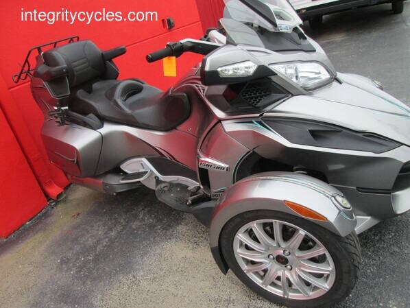 2013 Can-Am Spyder® RT SE5