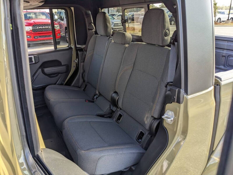 2026 Jeep Gladiator Willys