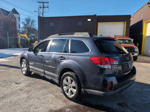 2012 Subaru Outback 2.5i Limited