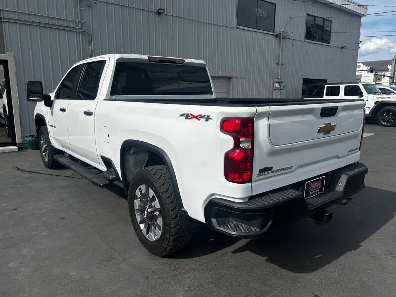 2022 Chevrolet Silverado 2500HD Custom