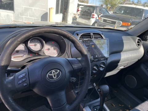 2004 Toyota RAV4