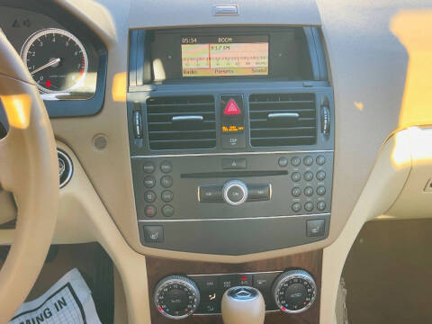 2008 Mercedes-Benz C-Class C 300 Luxury 4MATIC