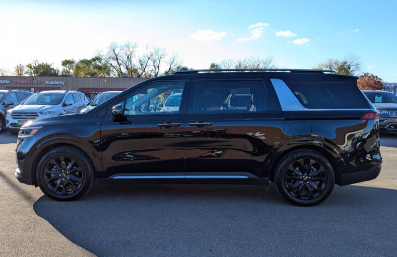 2024 Kia Carnival SX