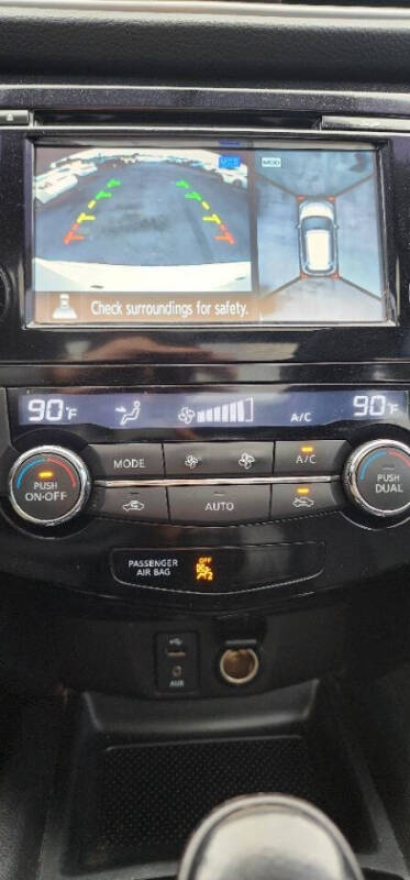 2015 Nissan Rogue SL