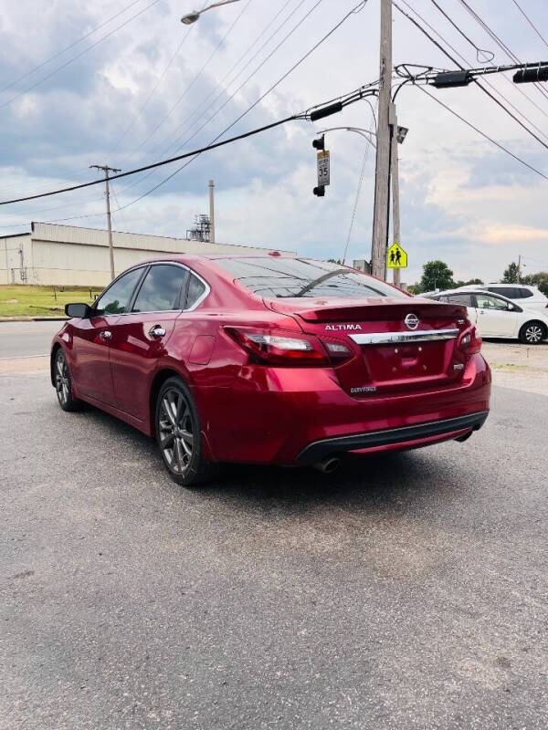 2018 Nissan Altima 2.5 SR