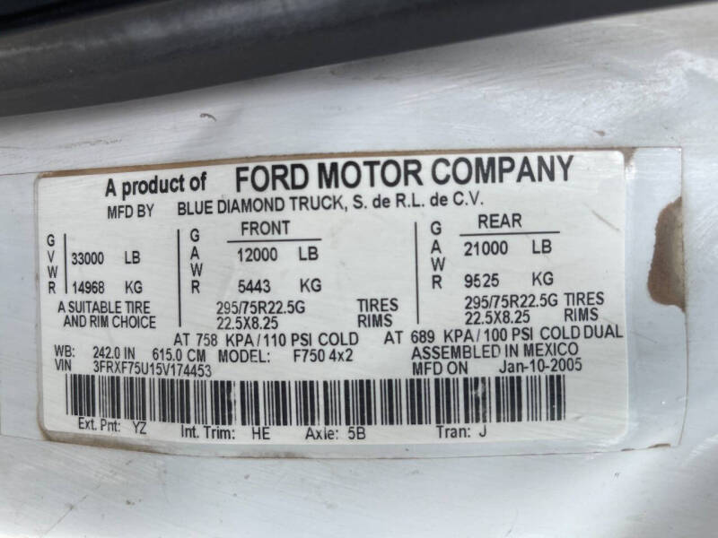 2005 Ford F-750 Super Duty