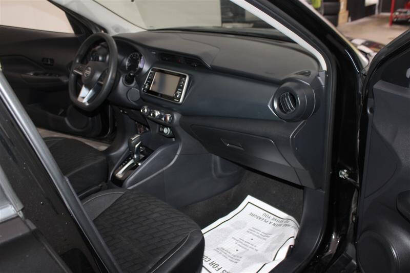 2021 Nissan Kicks S