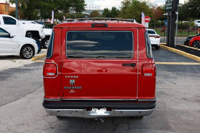 2000 Dodge Ram Van 3500 Maxi