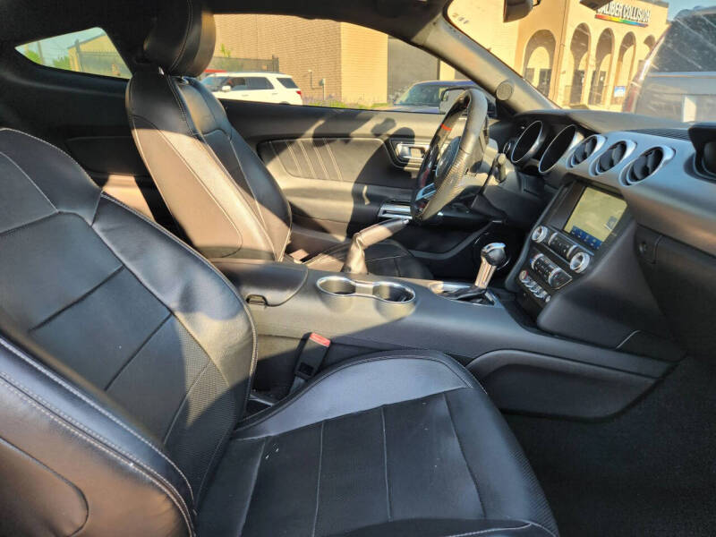 2019 Ford Mustang