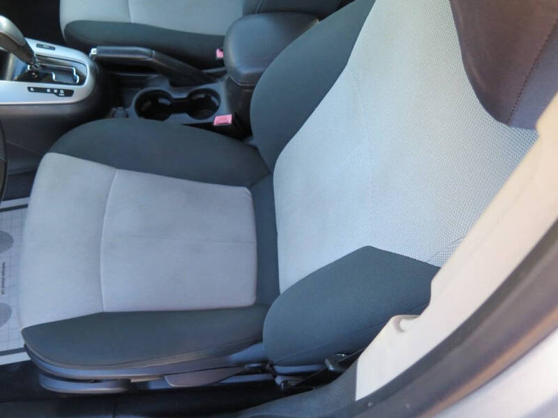 2011 Chevrolet Cruze LS