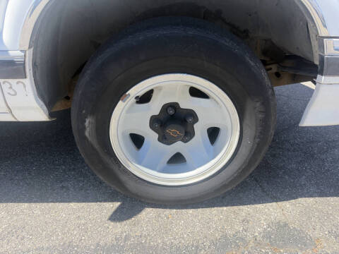 1994 Chevrolet S-10 LS