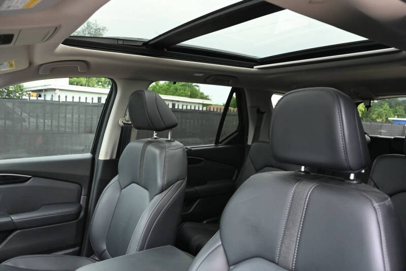 2023 Honda Pilot Touring