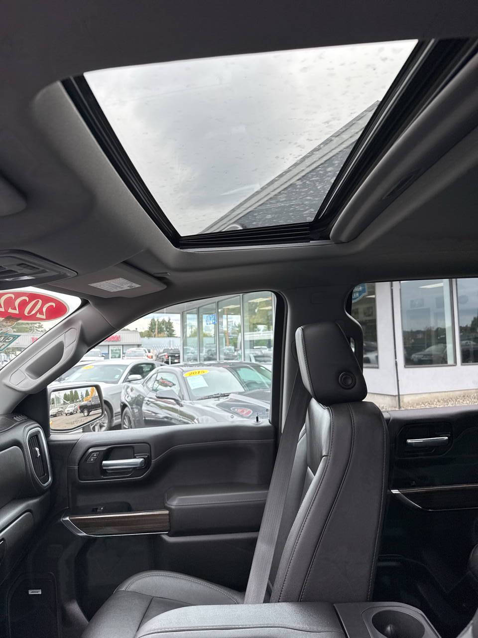 used 2022 Chevrolet Silverado 1500 Limited car, priced at $31,299