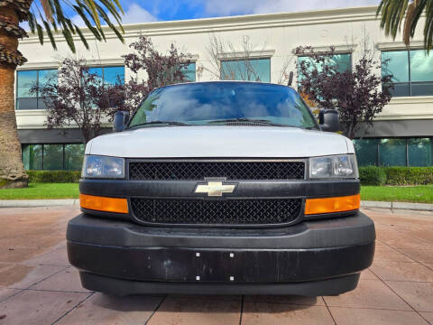 2018 Chevrolet Express 2500