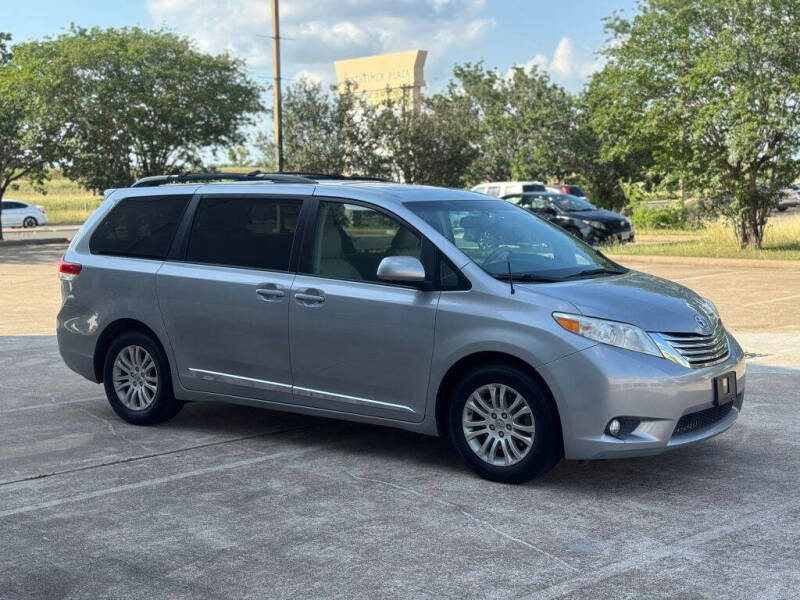 2013 Toyota Sienna