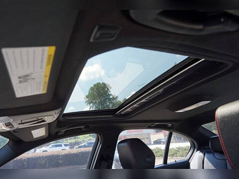 2018 BMW 3 Series 330i