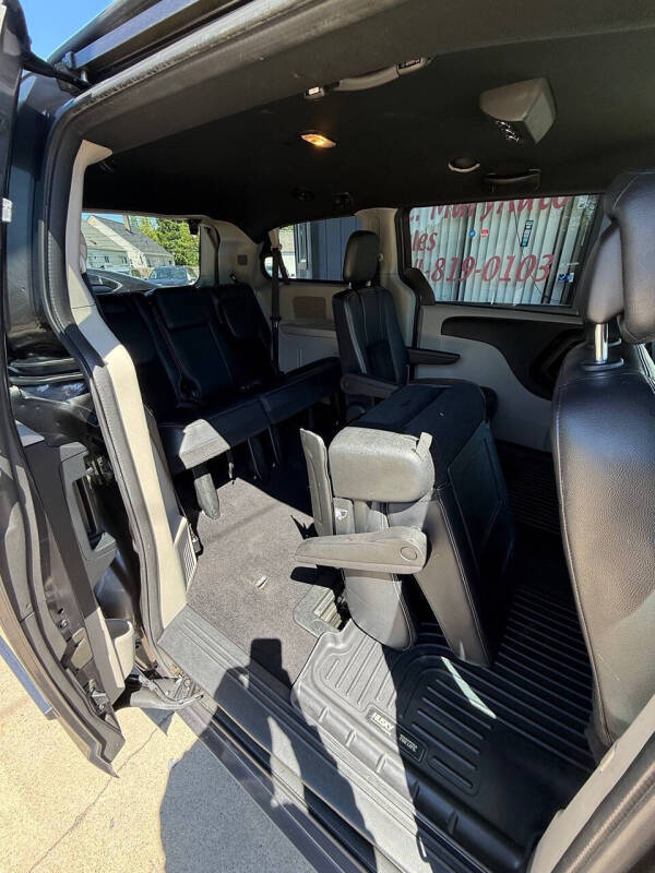2017 Dodge Grand Caravan SXT