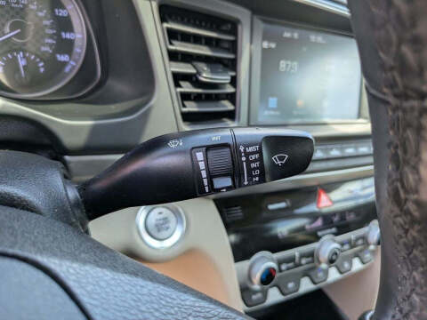 2020 Hyundai Elantra