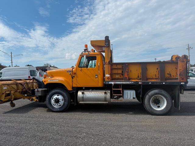 2000 International 2554