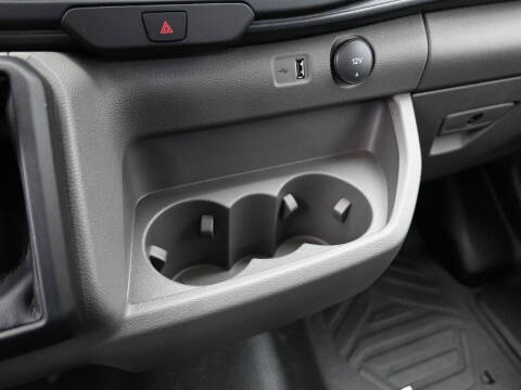 2025 Ford Transit 250