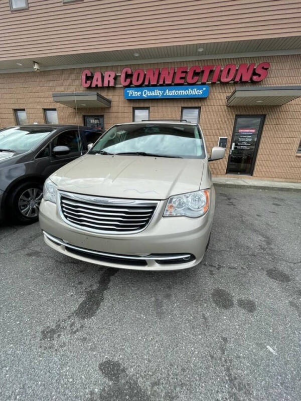 2016 Chrysler Town and Country for sale at CAR CONNECTIONS in Somerset MA
