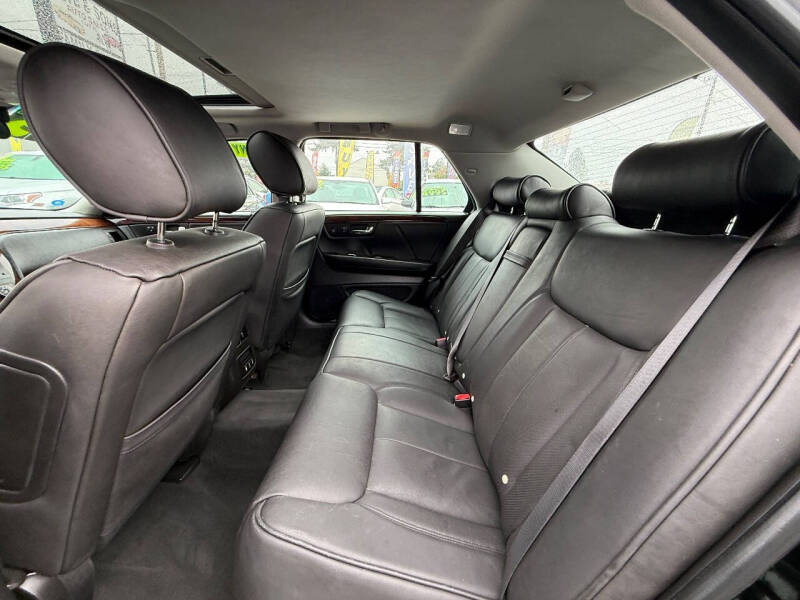 2009 Cadillac DTS Luxury 6-Passenger