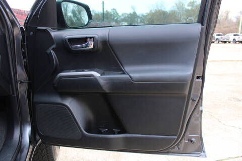 2021 Toyota Tacoma TRD Sport