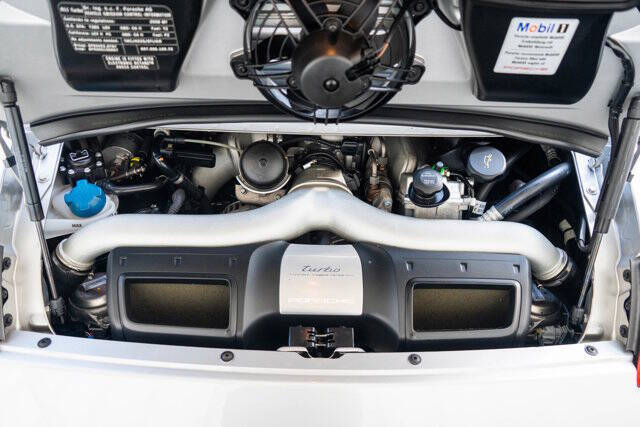 2008 Porsche 911 37