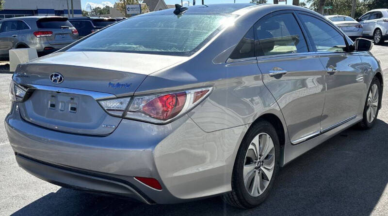 2014 Hyundai Sonata Hybrid Limited photo 5