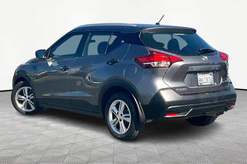 2018 Nissan Kicks S