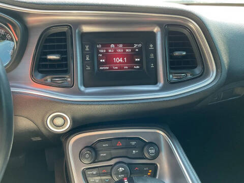 2017 Dodge Challenger