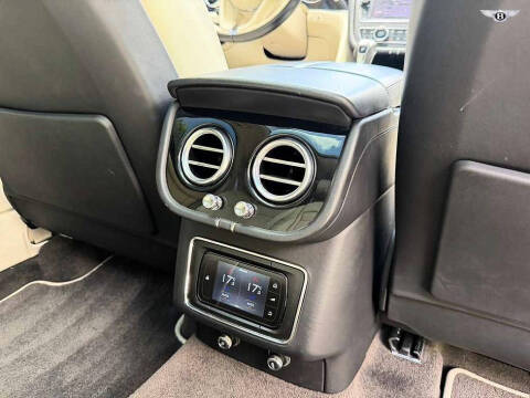 2019 Bentley Bentayga V8