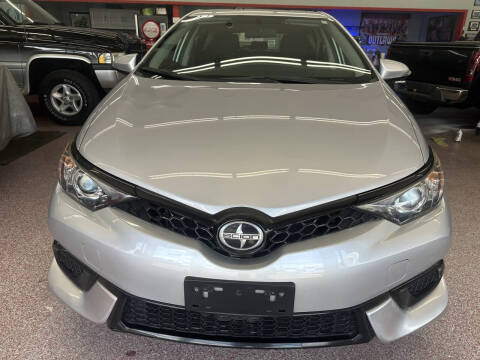 2016 Scion iM