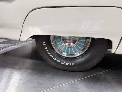 1962 Ford Thunderbird