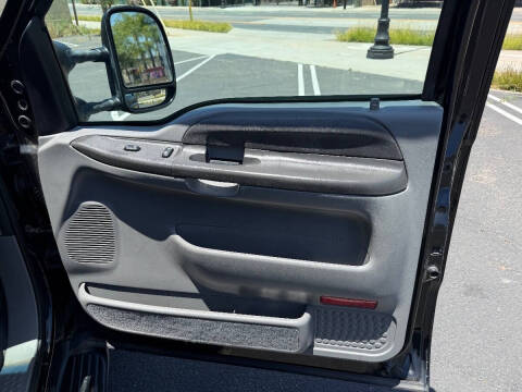 2004 Ford Excursion XLT