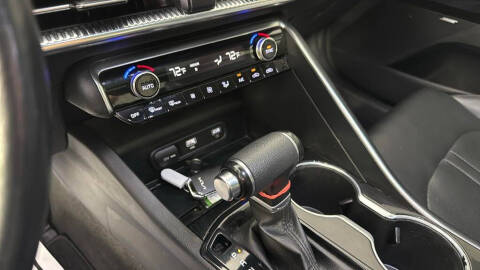 2022 Kia K5 EX