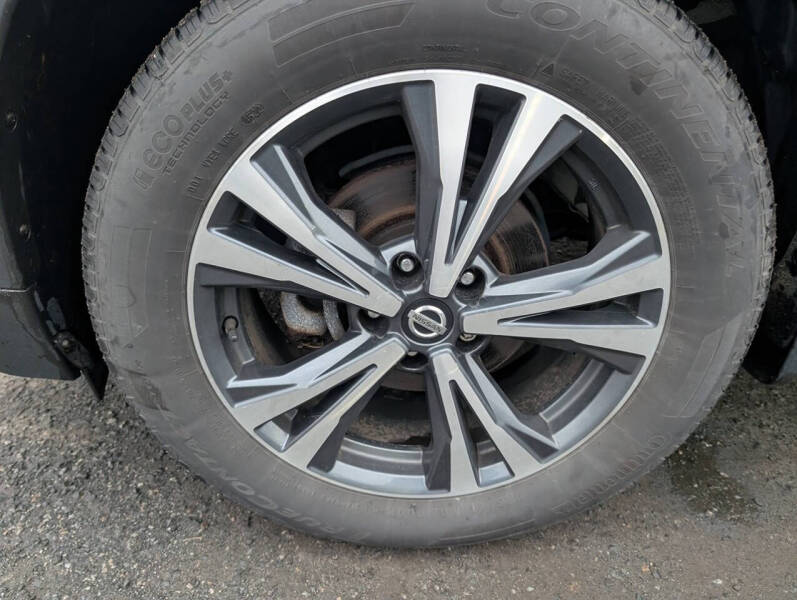 2017 Nissan Rogue SL