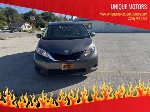 2011 Toyota Sienna LE 8-Passenger